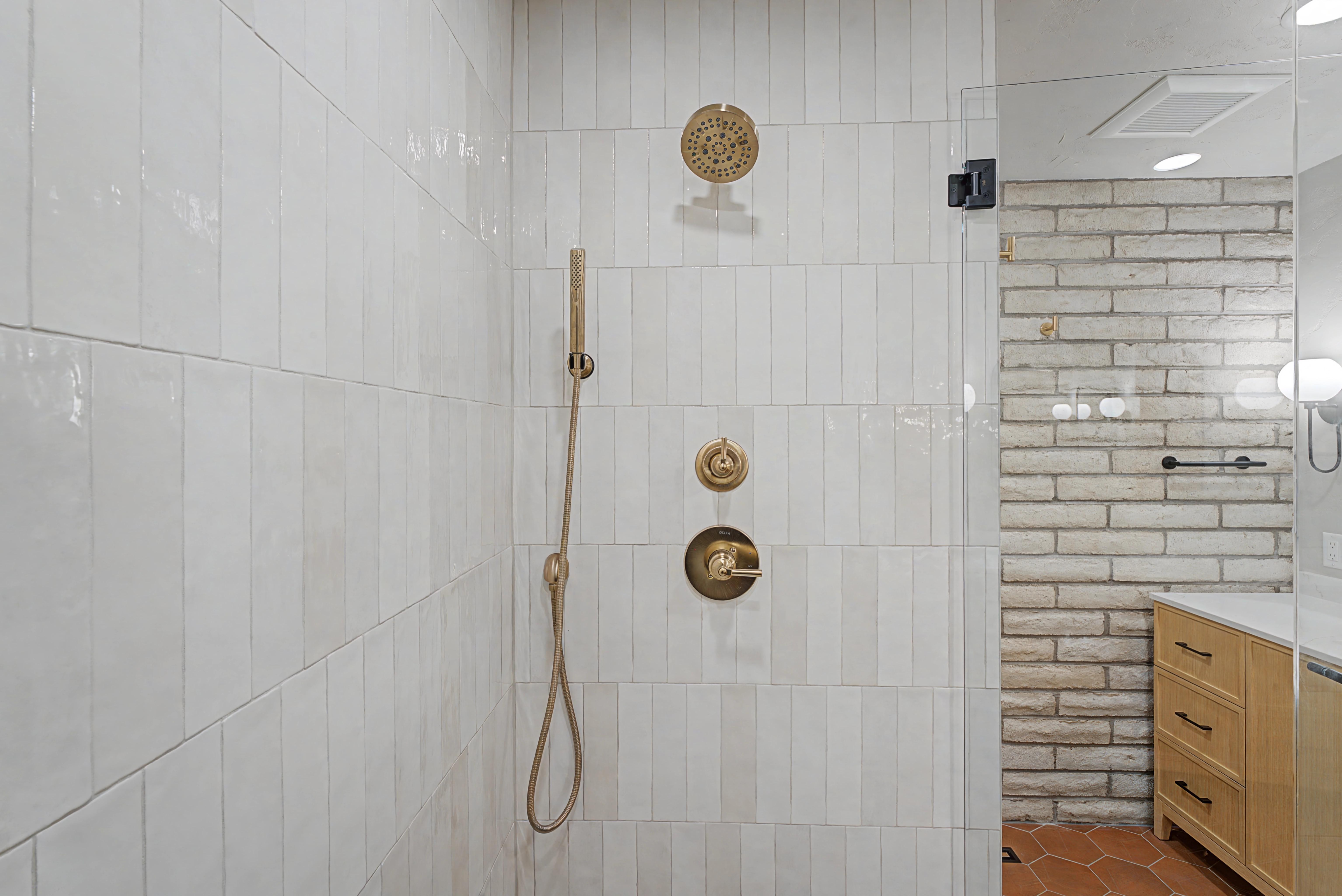 Ridgewood Bath walk-in closet with custom storage